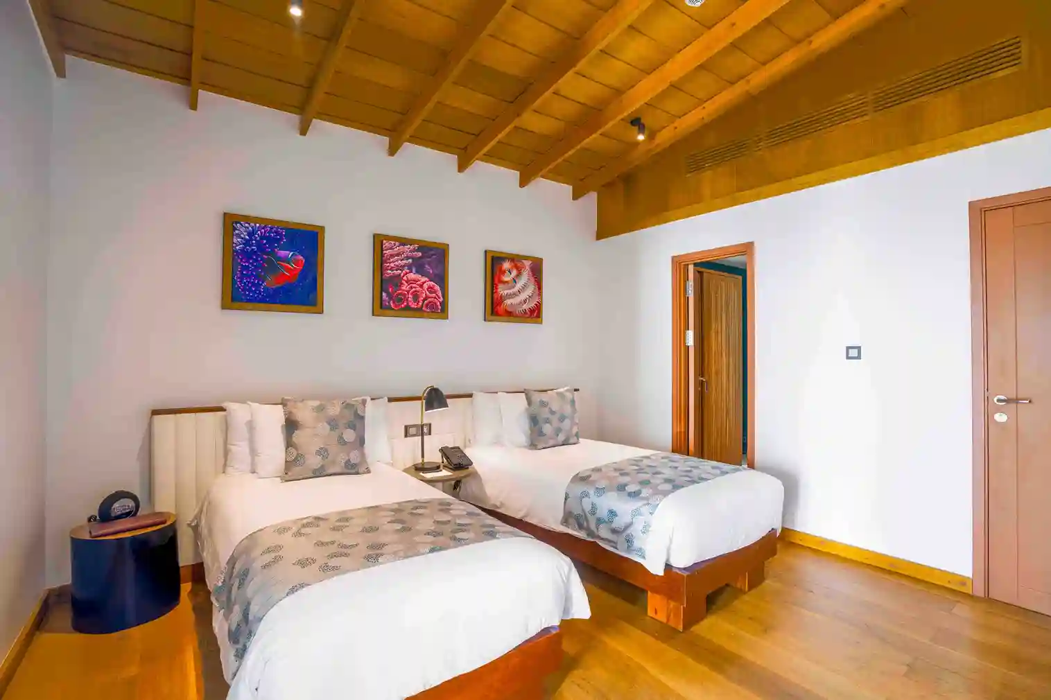 Emerald Faarufushi Resort & Spa-1